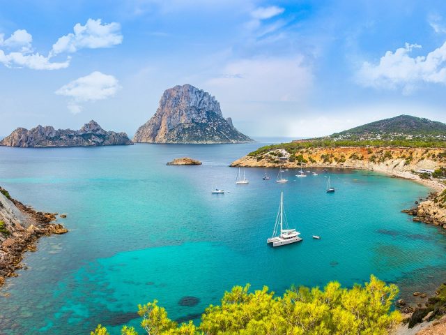 Ibiza-Spain  Travel Guide